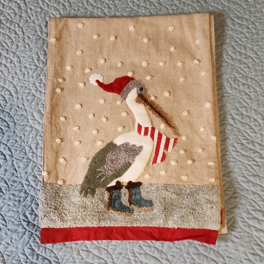 Pier 1 Imports Pelican Table Runner Christmas Decoration Holiday